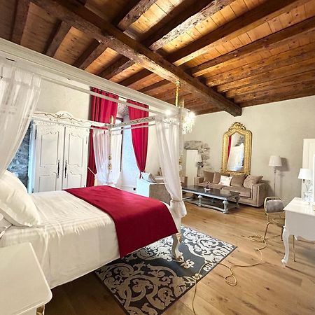 Chateau De La Rive - Suite Prestige - Chambre 2 Personnes Cruet Екстериор снимка