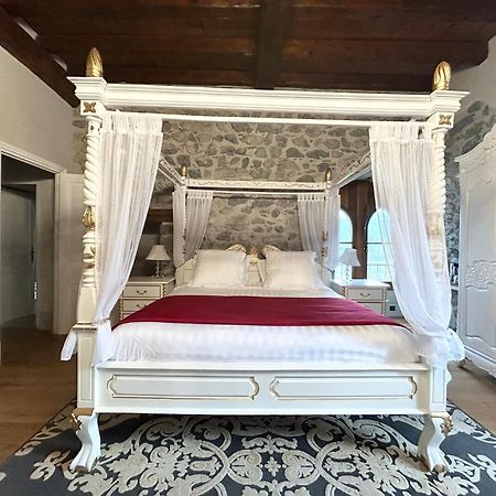 Chateau De La Rive - Suite Prestige - Chambre 2 Personnes Cruet Екстериор снимка