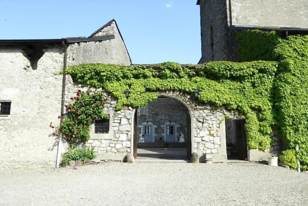 Chateau De La Rive - Suite Prestige - Chambre 2 Personnes Cruet Екстериор снимка