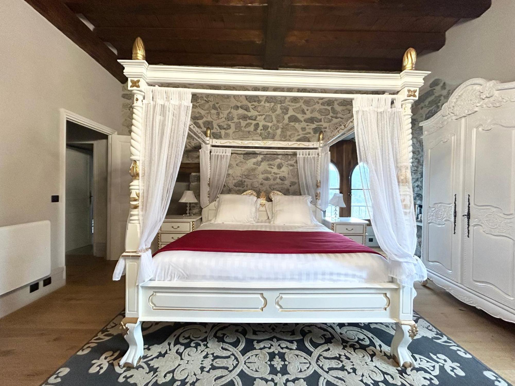Chateau De La Rive - Suite Prestige - Chambre 2 Personnes Cruet Екстериор снимка